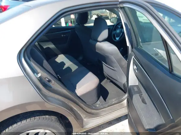 5YFBURHE4KP889976 2019 TOYOTA COROLLA - Image 8