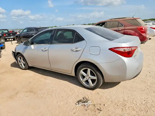 5YFBURHE4KP890349 2019 TOYOTA COROLLA - Image 2