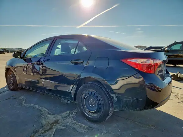 5YFBURHE4KP890447 2019 TOYOTA COROLLA - Image 2