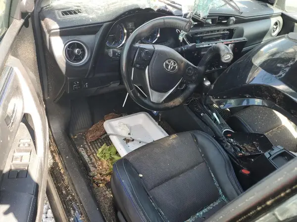5YFBURHE4KP895129 2019 TOYOTA COROLLA - Image 8
