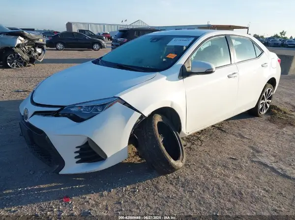 5YFBURHE4KP899861 2019 TOYOTA COROLLA - Image 2