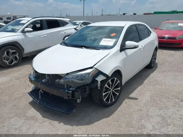 5YFBURHE4KP904153 2019 TOYOTA COROLLA - Image 2