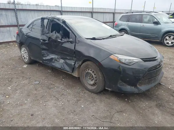 5YFBURHE4KP905206 2019 TOYOTA COROLLA - Image 1