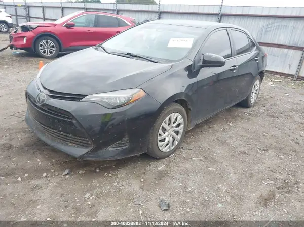 5YFBURHE4KP905206 2019 TOYOTA COROLLA - Image 2