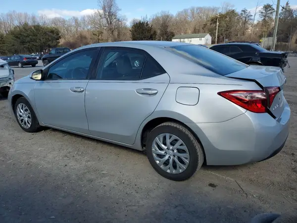 5YFBURHE4KP905674 2019 TOYOTA COROLLA - Image 2