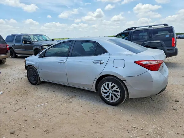 5YFBURHE4KP910020 2019 TOYOTA COROLLA - Image 2
