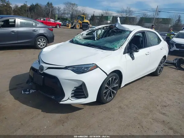 5YFBURHE4KP910146 2019 TOYOTA COROLLA - Image 2