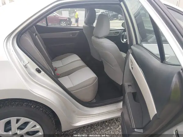 5YFBURHE4KP916867 2019 TOYOTA COROLLA - Image 8