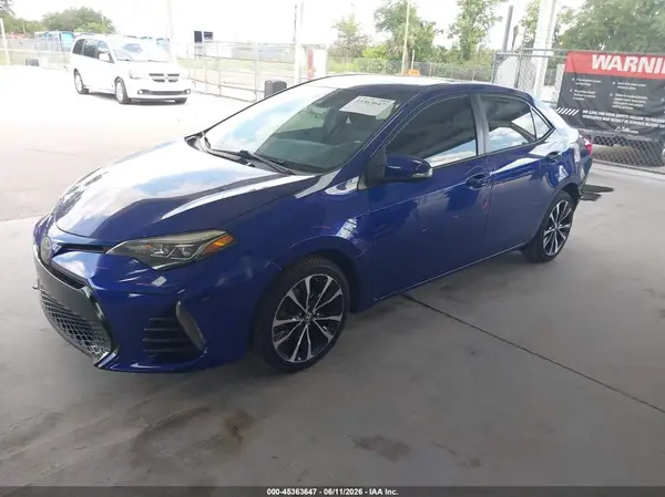 5YFBURHE4KP921261 2019 TOYOTA COROLLA - Image 2