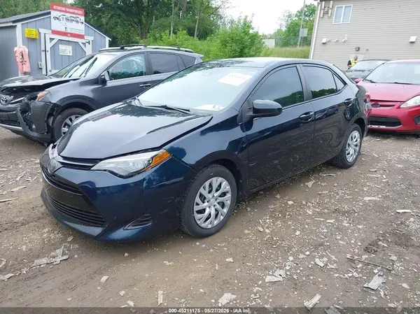 5YFBURHE4KP923513 2019 TOYOTA COROLLA - Image 2