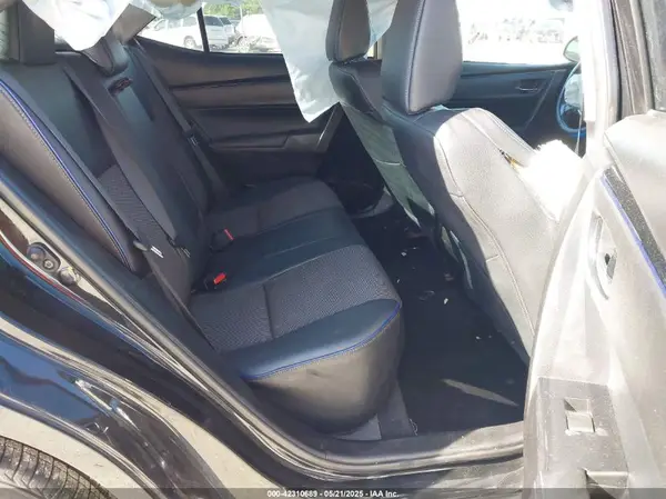 5YFBURHE4KP925049 2019 TOYOTA COROLLA - Image 8