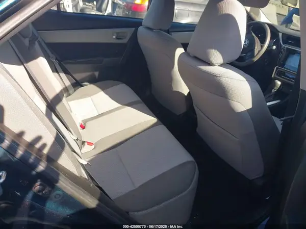 5YFBURHE4KP925858 2019 TOYOTA COROLLA - Image 8