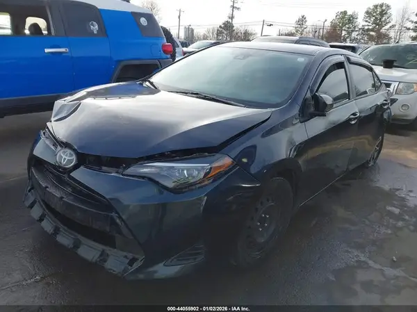 5YFBURHE4KP928825 2019 TOYOTA COROLLA - Image 2