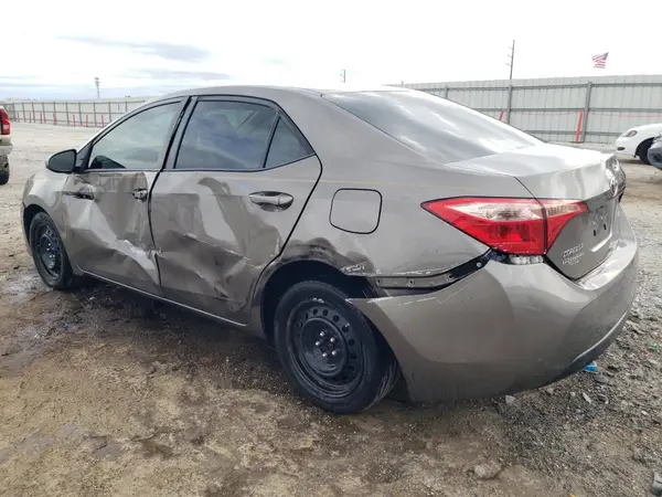 5YFBURHE4KP934088 2019 TOYOTA COROLLA - Image 2