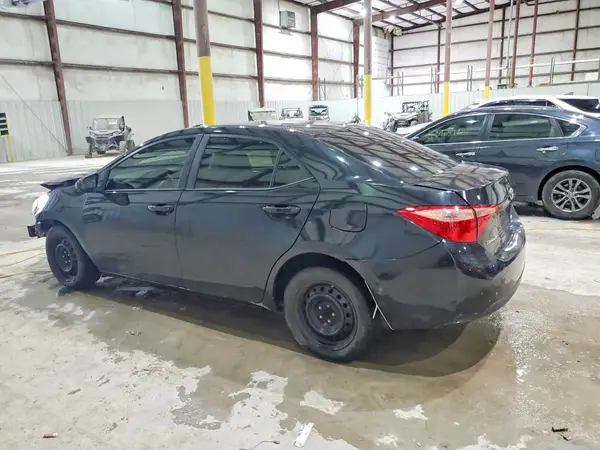 5YFBURHE4KP934902 2019 TOYOTA COROLLA - Image 2