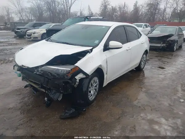 5YFBURHE4KP939548 2019 TOYOTA COROLLA - Image 2