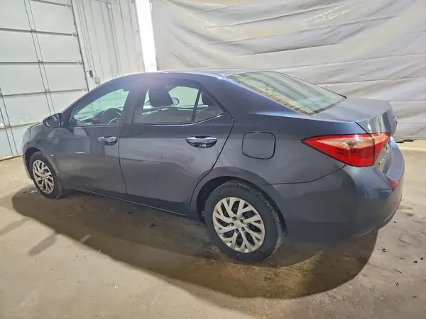 5YFBURHE4KP940506 2019 TOYOTA COROLLA - Image 2