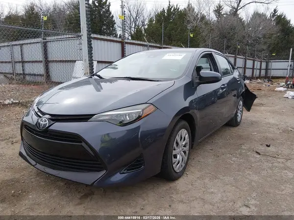 5YFBURHE4KP945527 2019 TOYOTA COROLLA - Image 2