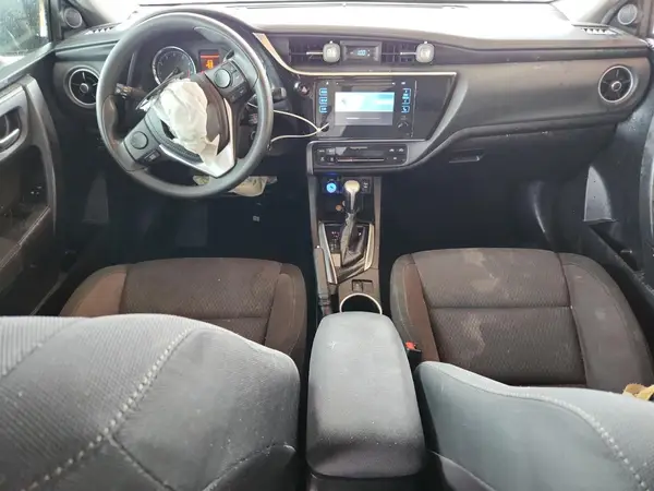 5YFBURHE4KP946015 2019 TOYOTA COROLLA - Image 8