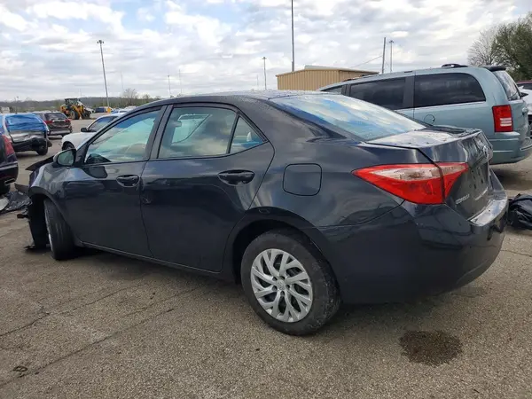 5YFBURHE4KP946113 2019 TOYOTA COROLLA - Image 2