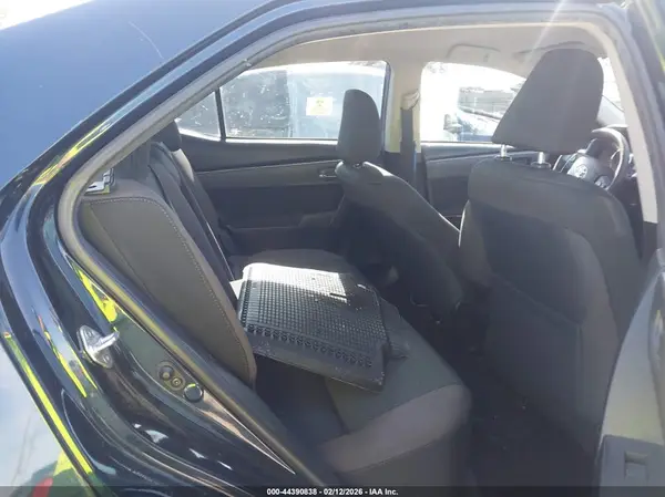 5YFBURHE4KP949738 2019 TOYOTA COROLLA - Image 8
