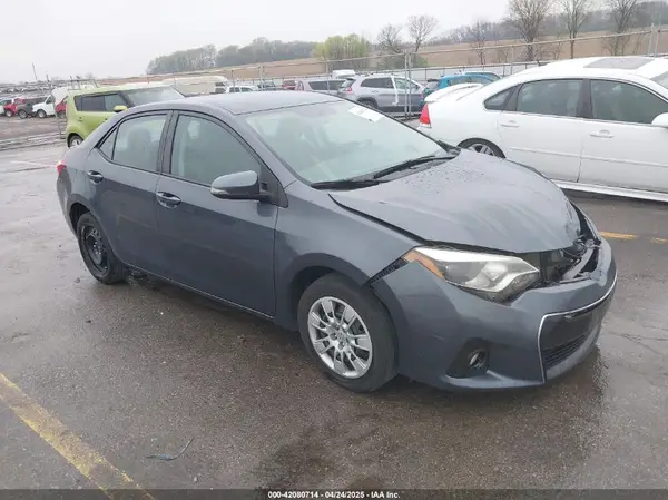5YFBURHE5GP383905 2016 TOYOTA COROLLA - Image 1