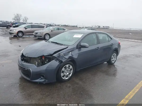5YFBURHE5GP383905 2016 TOYOTA COROLLA - Image 2