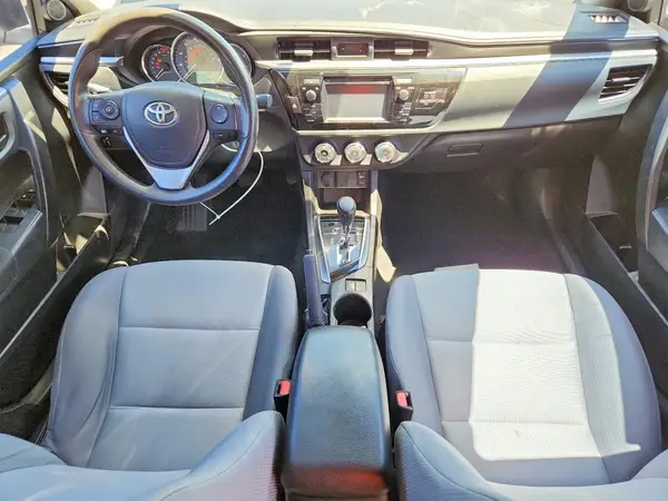 5YFBURHE5GP384018 2016 TOYOTA COROLLA - Image 8