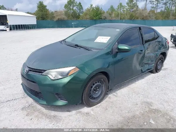 5YFBURHE5GP384181 2016 TOYOTA COROLLA - Image 2
