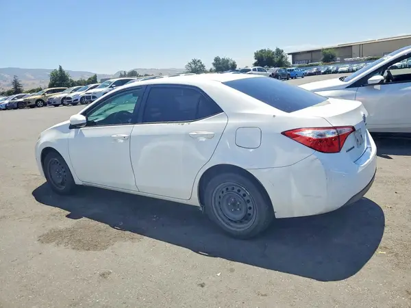 5YFBURHE5GP387162 2016 TOYOTA COROLLA - Image 2