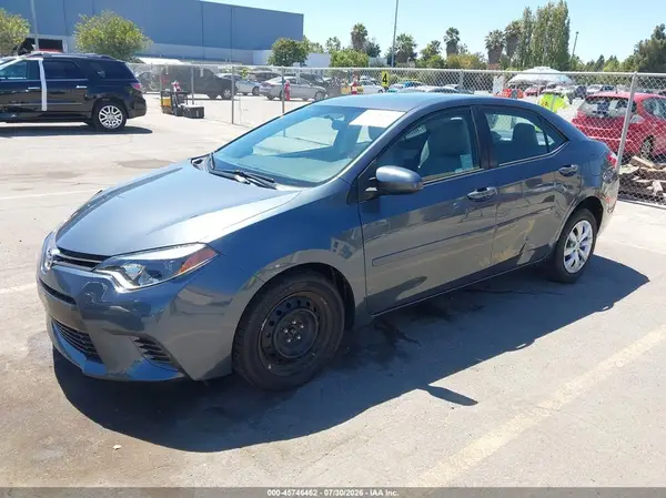 5YFBURHE5GP392491 2016 TOYOTA COROLLA - Image 2