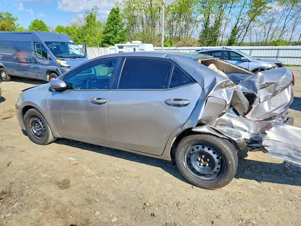 5YFBURHE5GP392927 2016 TOYOTA COROLLA - Image 2