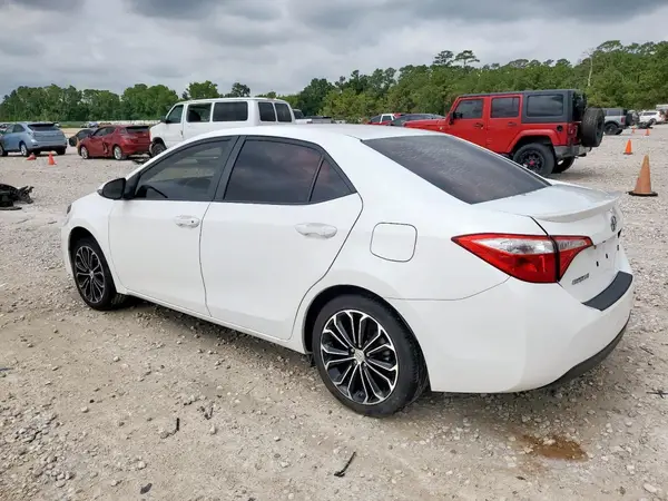5YFBURHE5GP393866 2016 TOYOTA COROLLA - Image 2