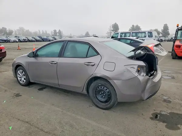 5YFBURHE5GP395987 2016 TOYOTA COROLLA - Image 2