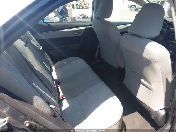 5YFBURHE5GP400914 2016 TOYOTA COROLLA - Image 8
