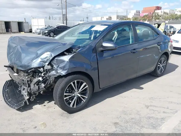 5YFBURHE5GP403134 2016 TOYOTA COROLLA - Image 2