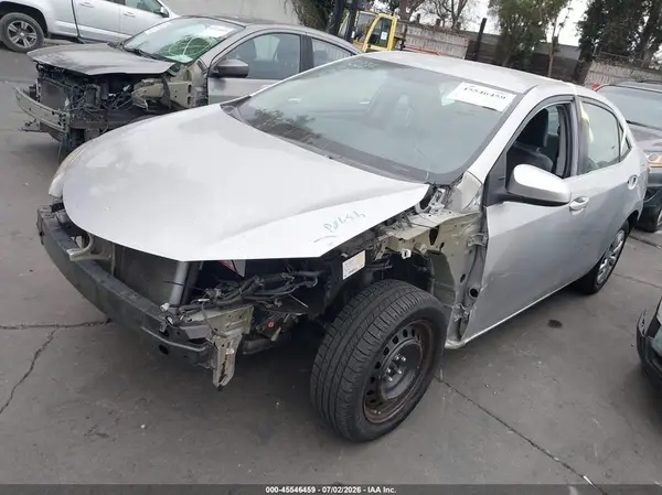 5YFBURHE5GP416840 2016 TOYOTA COROLLA - Image 2