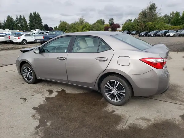 5YFBURHE5GP417082 2016 TOYOTA COROLLA - Image 2
