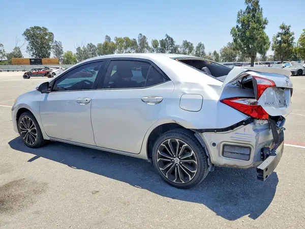 5YFBURHE5GP422167 2016 TOYOTA COROLLA - Image 2