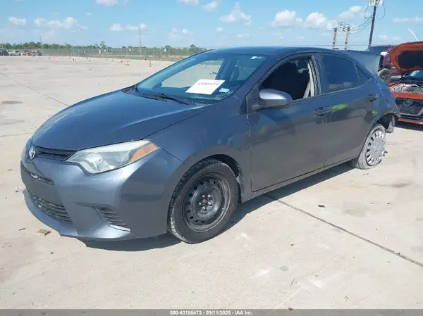 5YFBURHE5GP423478 2016 TOYOTA COROLLA - Image 2
