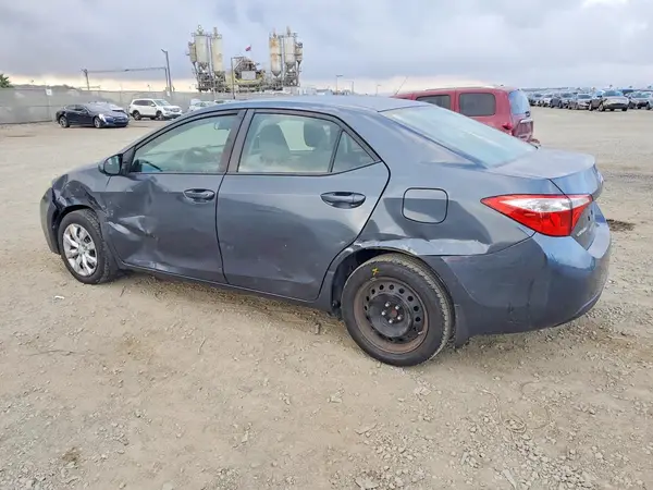 5YFBURHE5GP423853 2016 TOYOTA COROLLA - Image 2