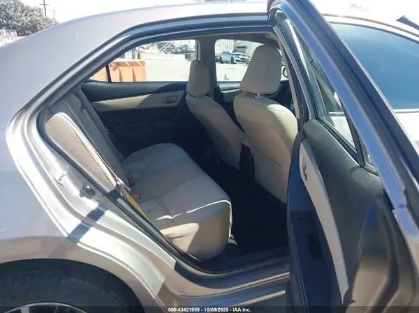 5YFBURHE5GP424212 2016 TOYOTA COROLLA - Image 8