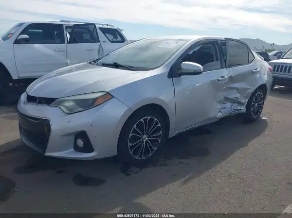 5YFBURHE5GP426770 2016 TOYOTA COROLLA - Image 2