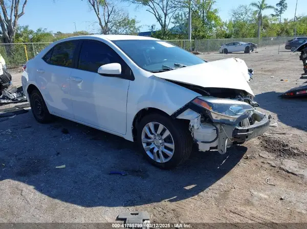 5YFBURHE5GP429801 2016 TOYOTA COROLLA - Image 1