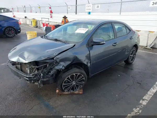 5YFBURHE5GP432696 2016 TOYOTA COROLLA - Image 2