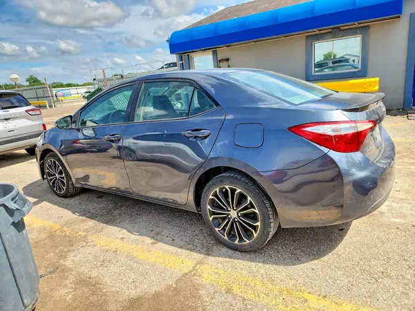 5YFBURHE5GP434609 2016 TOYOTA COROLLA - Image 2