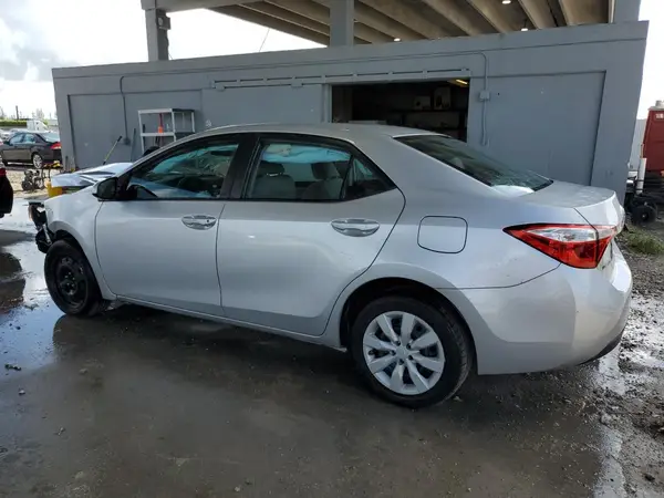 5YFBURHE5GP439213 2016 TOYOTA COROLLA - Image 2