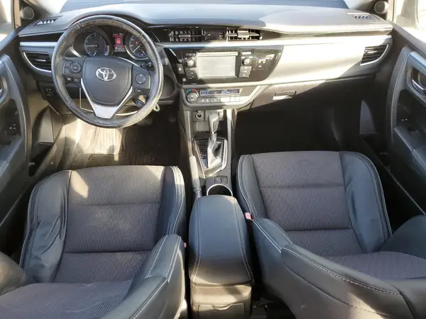 5YFBURHE5GP442063 2016 TOYOTA COROLLA - Image 8