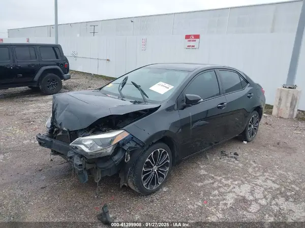5YFBURHE5GP446078 2016 TOYOTA COROLLA - Image 2