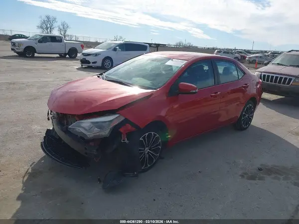 5YFBURHE5GP446095 2016 TOYOTA COROLLA - Image 2